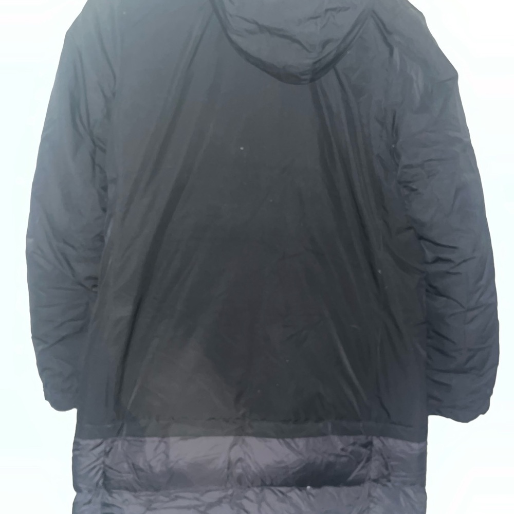 Women’s North Face Coat - Picture 9 of 14
